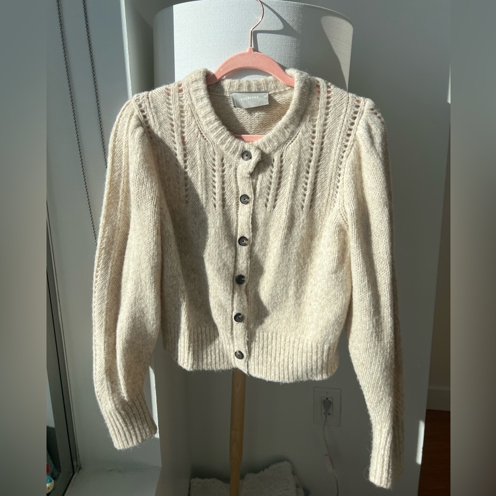 Everlane cardigan sweater. Size medium.